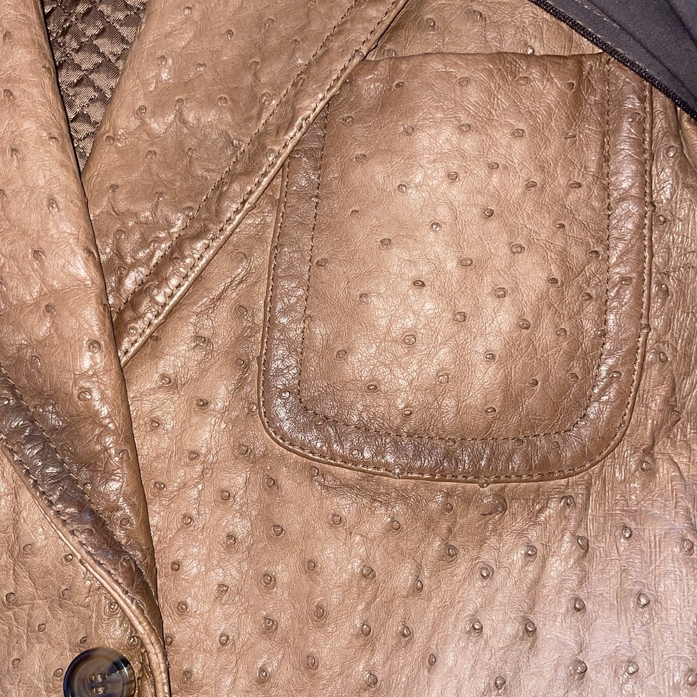 NWOT Gucci ostrich blazer - Picture 13 of 13
